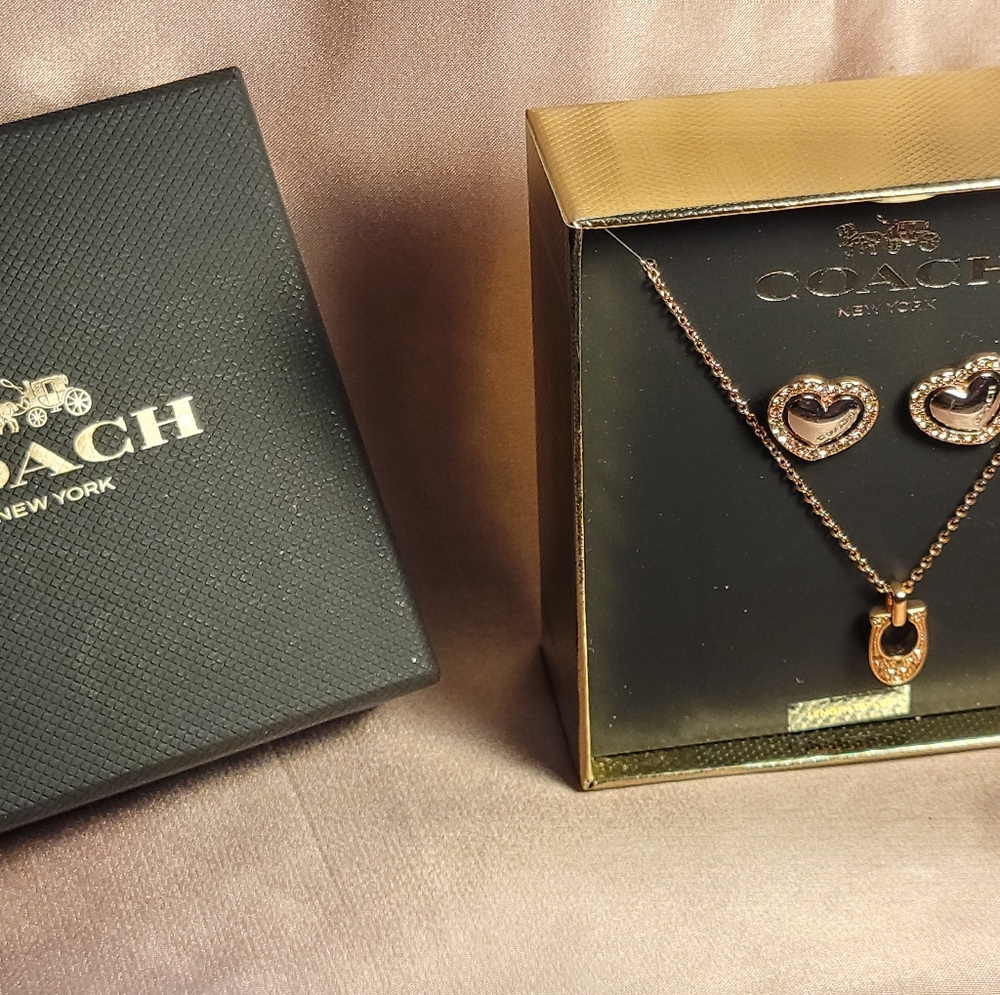 Coach set